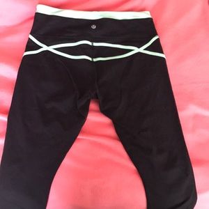 FINAL PRICE DROP!! Lululemon capris